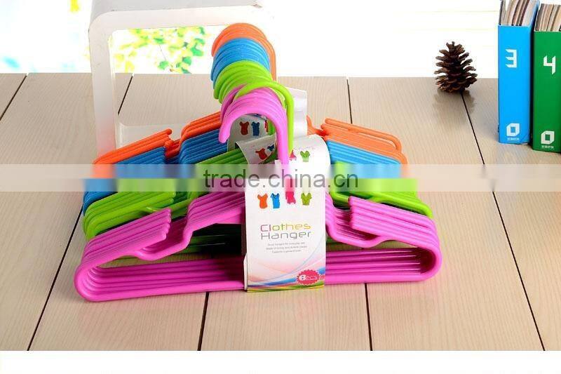kids lovely plastic hanger