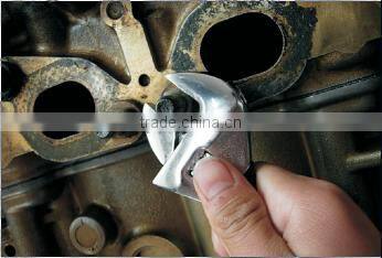 Multi-fuction adjustable wrench and pipe wrench