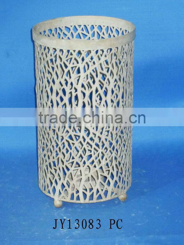 Cheap Outdoor indoor metal shabby lanterns candle holder for home and garden decoration