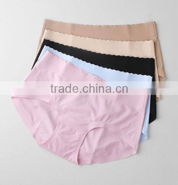 Seamless women's hot sexy shorts briefs