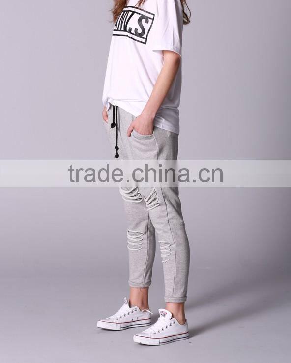 wholesale customized printing logo blank slim fit women ripped sweatpants jogger