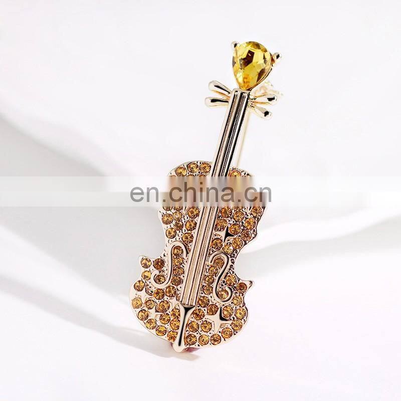 Wedding invitations Fashion music guitar brooch alloy crystal guitar lapel pins