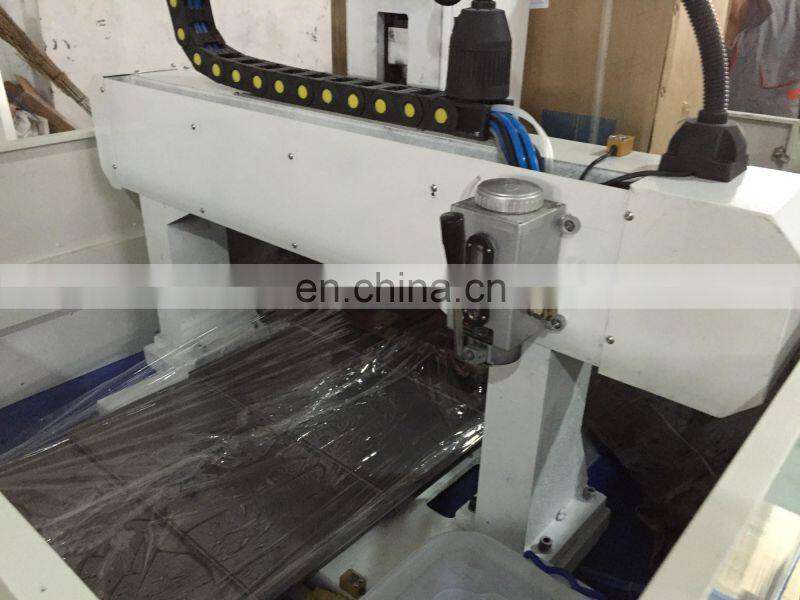 small metal engraving machine 6060 mini cnc router metal cutting machine