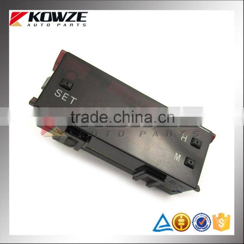 Auto Car Digital Clock MR489549 For Mitsubishi Pajero/Montero V63 V64 V65 V66 V67 V68 V73 V74 V75 V76 V77 V78 MR489549