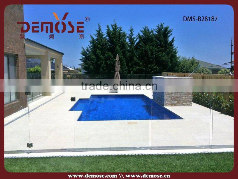 large inflatable pool/swimming pool equipment