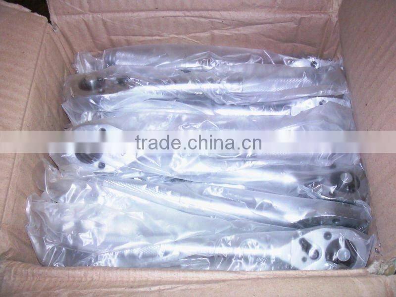 knurl handle ratchet wrench