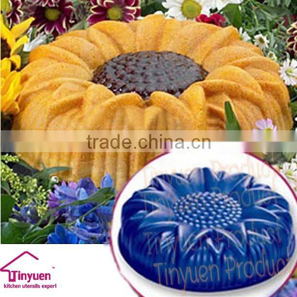 6 cupcakes sunflower shape silicone cake mold