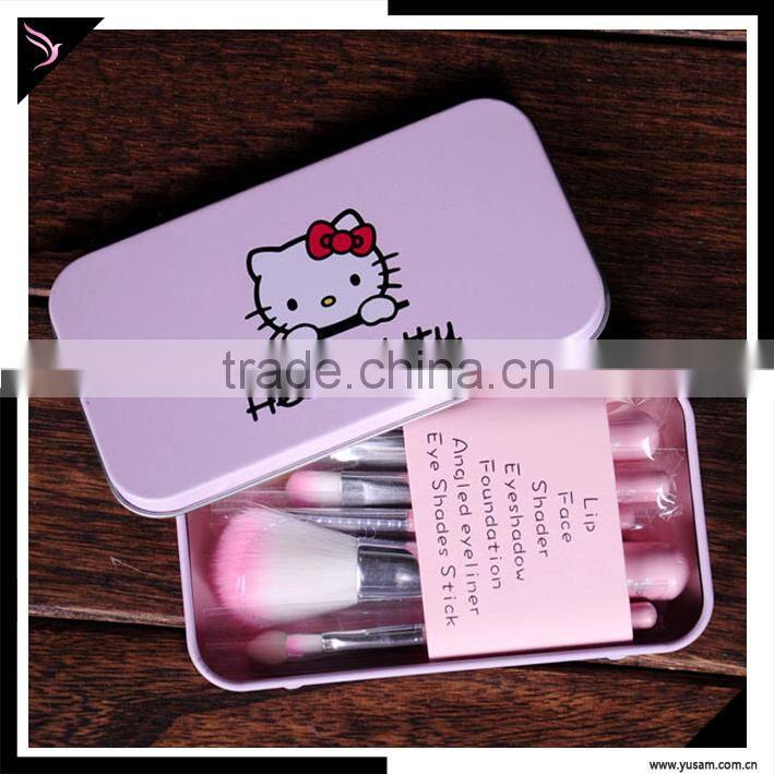 Oval cosmetic foundation cream powder makeup brush