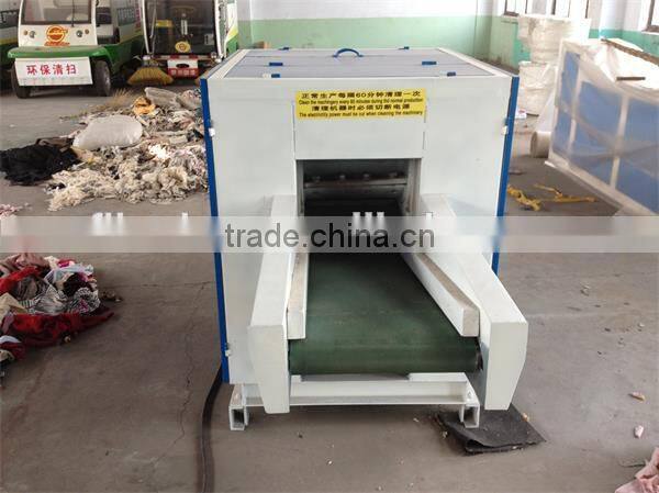 Textile tearing machine, rag tearing machine, tearing machine