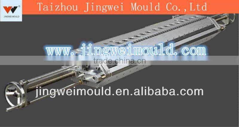 Extrusion T-Die for soft pvc carmats sheet