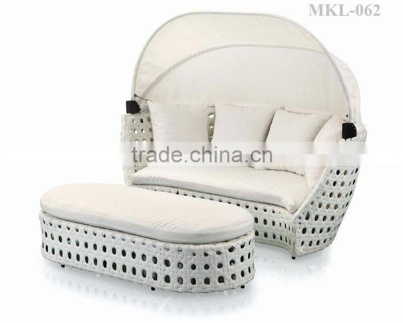 PVC rattan wicker patio sun lounger furniture - Poly rattan furniture beach chair - lounge chaise rattan furniture