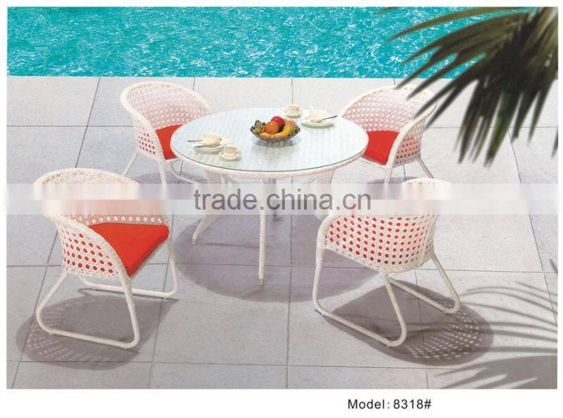 5 pc outdoor rattan/ wicker dining set in garden set furniture