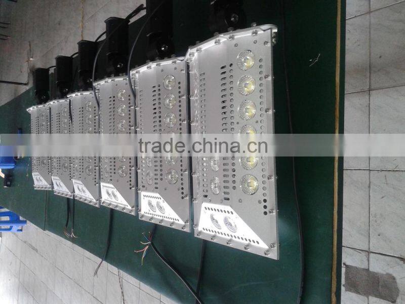 super power 160LPW solar wind led street light