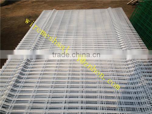 CE certificated galvanized and PVC coated Welded Wire Mesh Fence