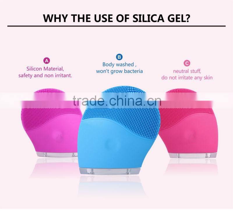 Handheld girl use facial cleansing brush blackhead extractor exfoliating scrub