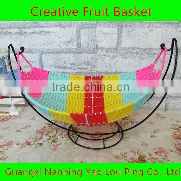 home and garden decor metal plant hanger planter with bracket wrought iron crafts metal plant Hanging Basket