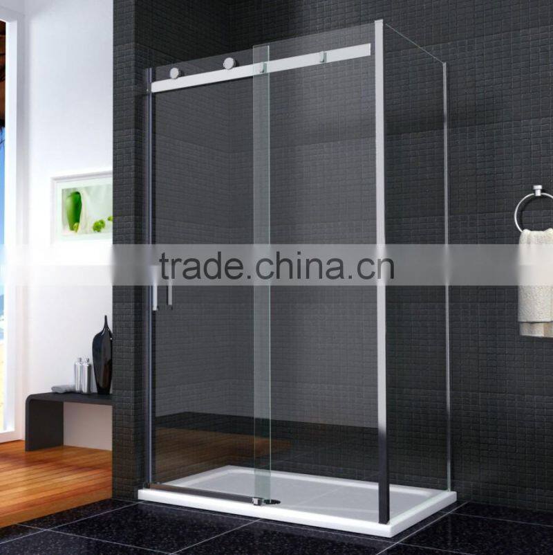 Sliding luxury shower room
