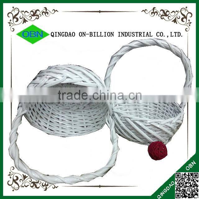 Cheap white wicker flower basket with handle