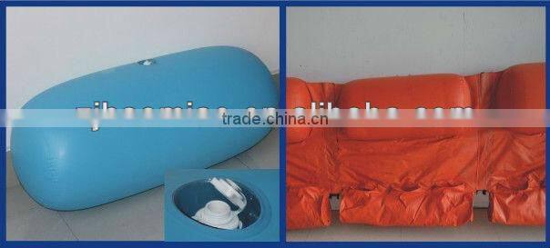 Portable and handy inflatable oil booms for inner river