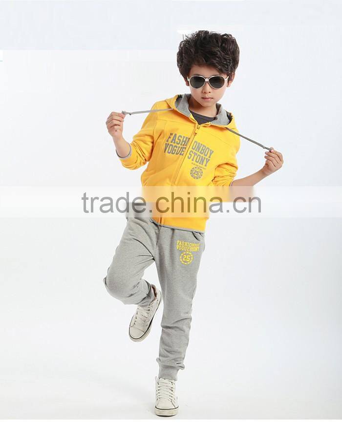 Fashion wholesale sports zip-up child boy clothes set
