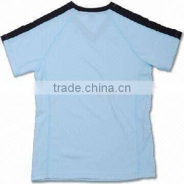 Men's V-neck T-shirt with Moisture Transfer Technology, Made of Durable Eco-friendly Polypropylene