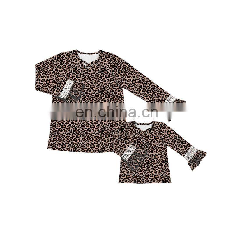 New Arrival Leopard Printed Flutter Sleeve Girls Top V-Neck Design Girls Long Top Sweet Popular Mommy And Me Outfits