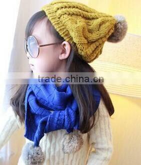 Best Selling Pom Pom Ball Tassel Style Warm Keeping Plain Acrylic Fashion Girls Knitted Scarf