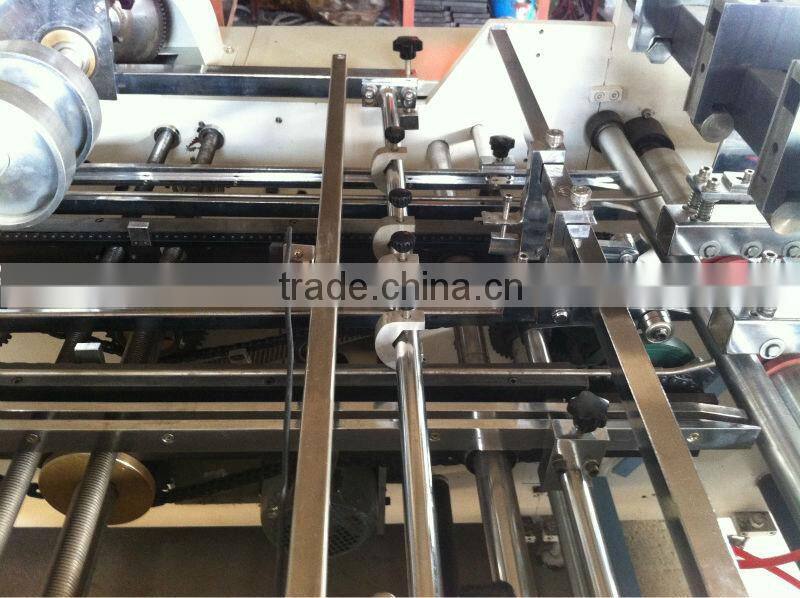 Wedge shaped food safe takeaway boxes make machine , speed 60--160pcs/min,china top manufacture with CE