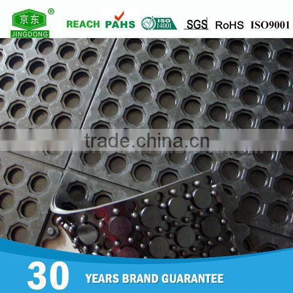 restaurant use hollow rubber floor mat