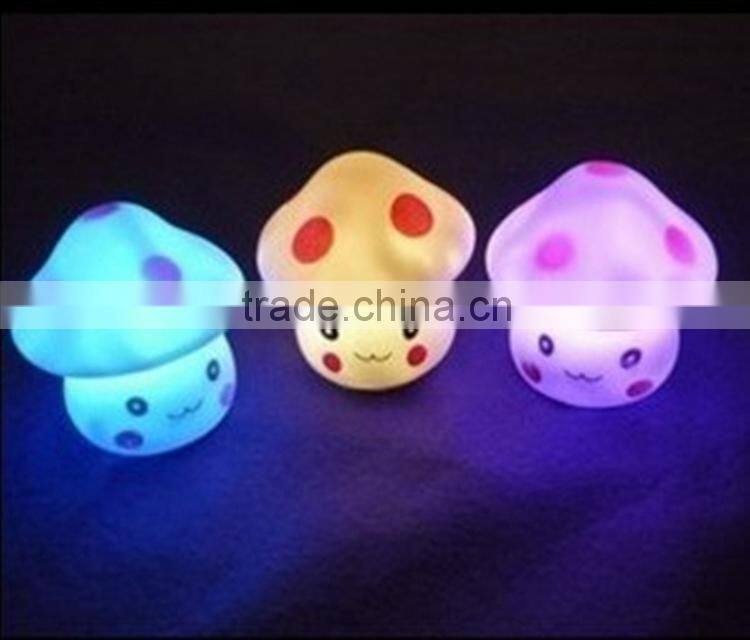 Mushroom cartoon design small multi-color free sample night light outlet