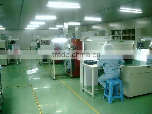 Heated ice hockey gloves