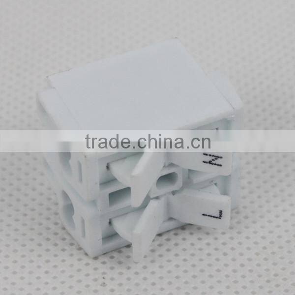 New Luminaire Connector-two-side entry with lever release 923 series