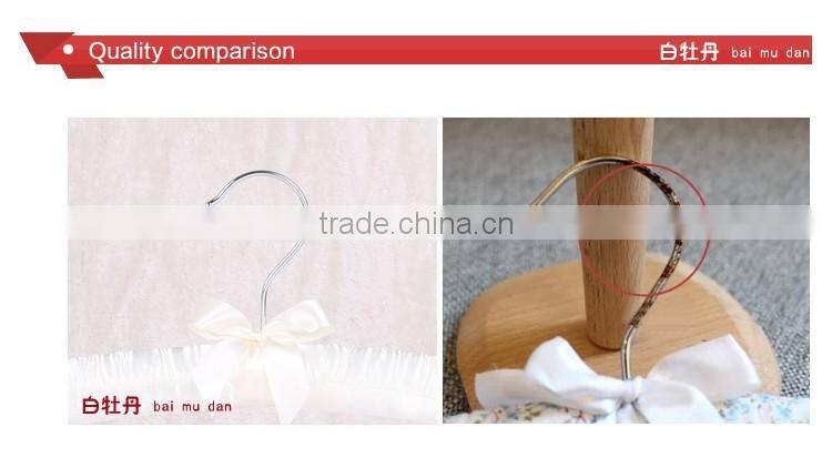 short clothes hanger for kid