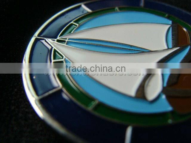 High quality lapel pins metal pin badges round