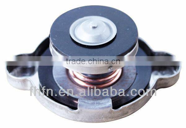 Small auto parts radiator cap FN-01-04 and plastic pressure cap or plastic radiator cap