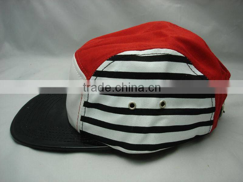 Wholesale Custom Flat Brim Black Camper Caps And Hats Woven Label Logo At Front Panel Leather strap with metal buckle