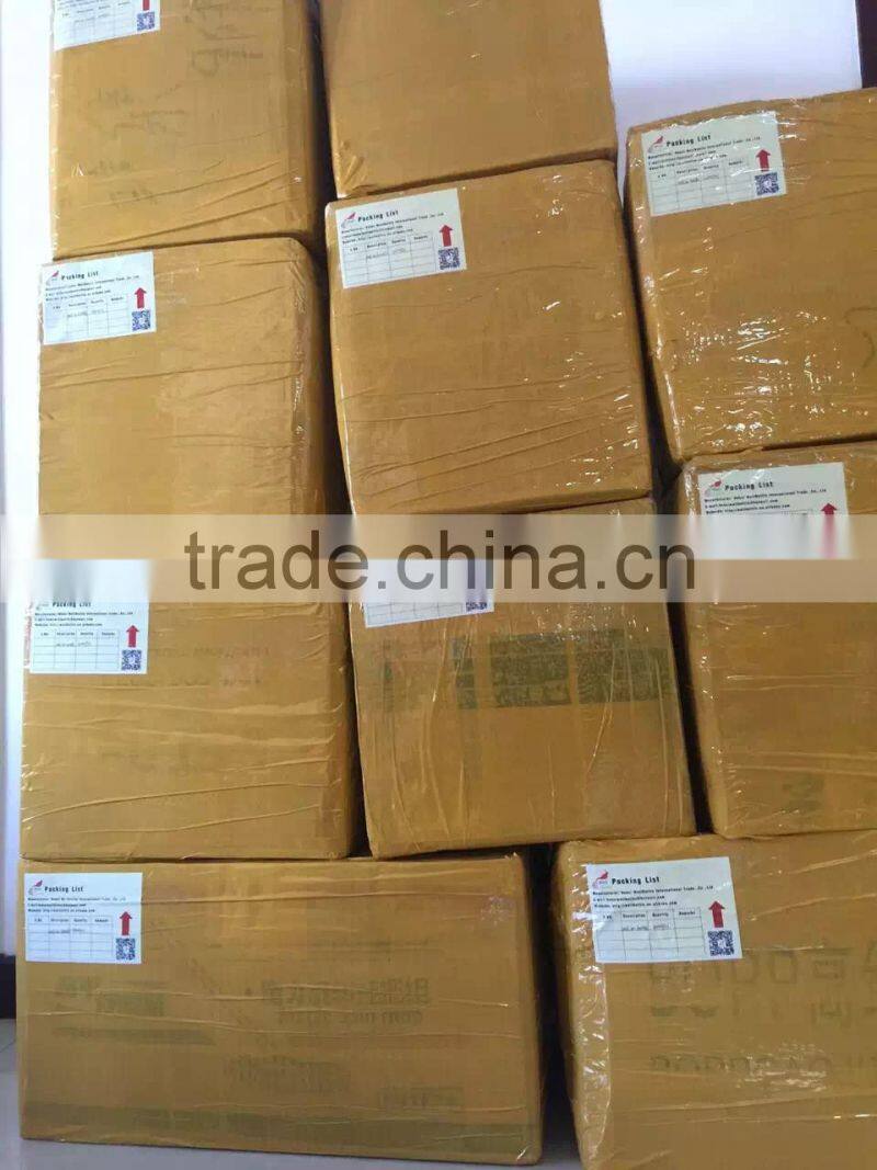 Small skull perfume bottle with frosted oil glass bottle with clear glass bottles with screw cap