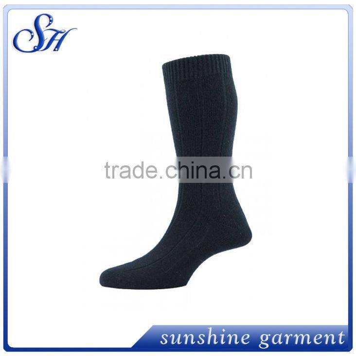 Yiwu market sourcing purchasing buying agent for Fashion Socks