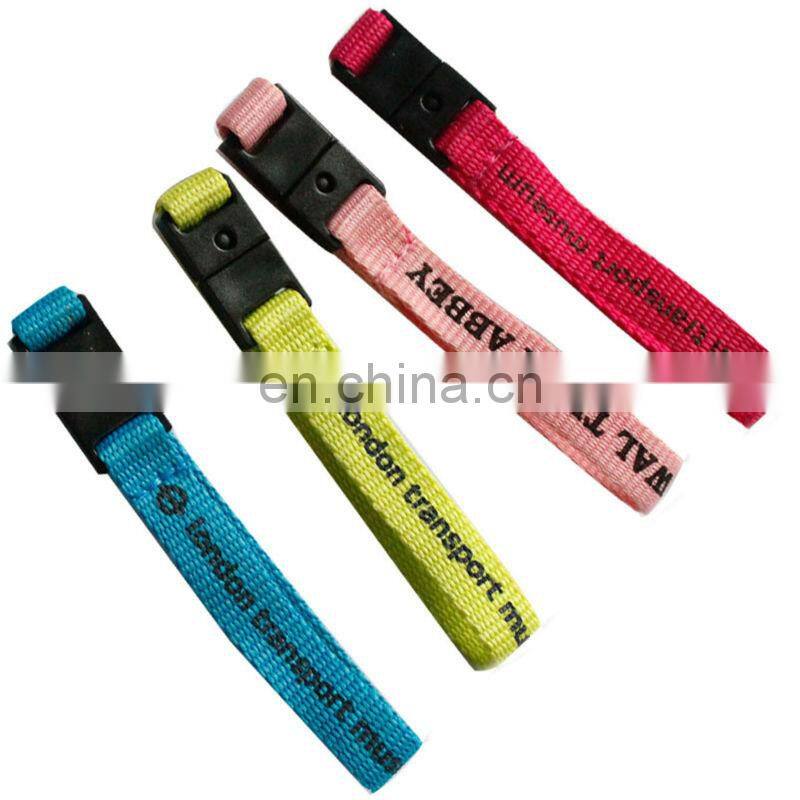 2013 Free customized woven imprinted silk lanyars