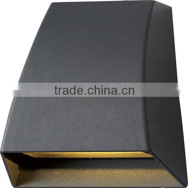 High Power Die-cast aluminium body and Clear glass diffuser LED2*1W in Black Unique Shape for Wall decoration