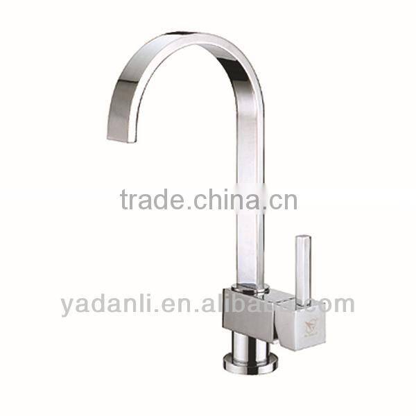 chrome plating brass modern kitchen faucet 6202