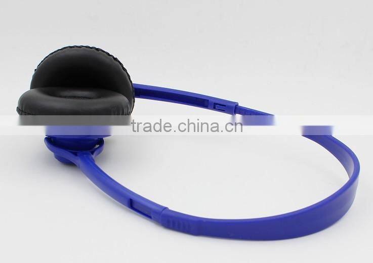 lightweight hot sale low price smartphone rotate headphone