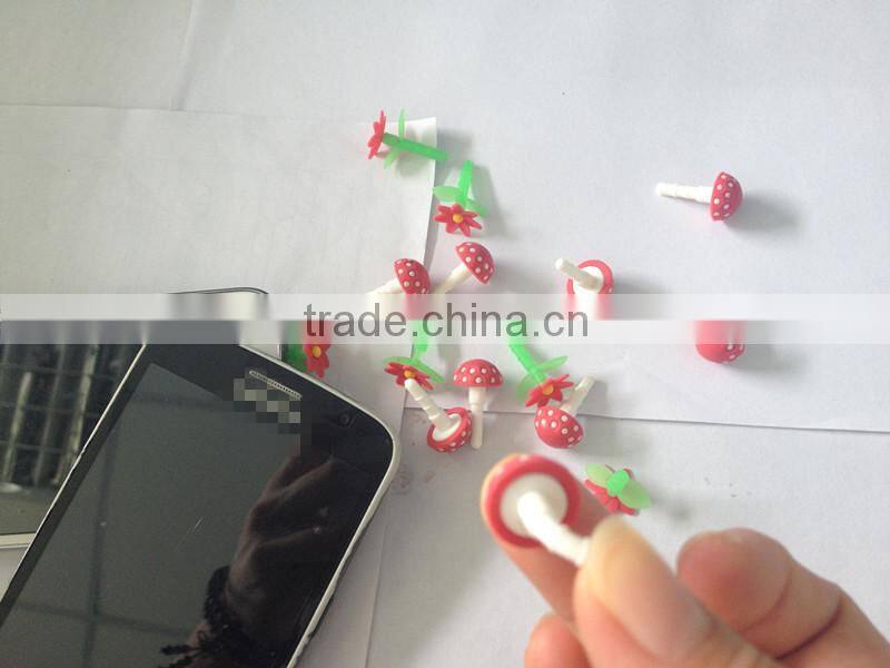 Hot sale flower deisgn silicone earphone dustproof jack plug with soft plug