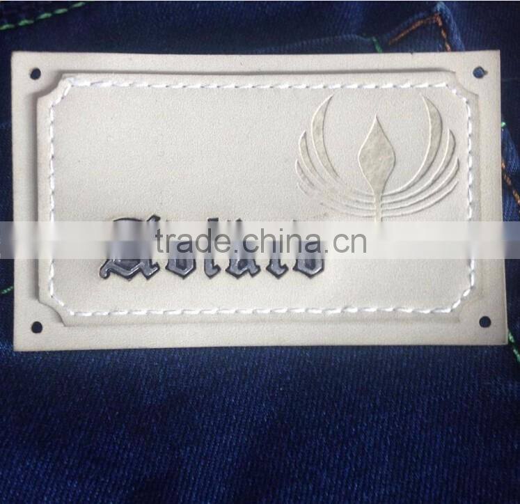 China Factory Custom Embossed Leather Labels