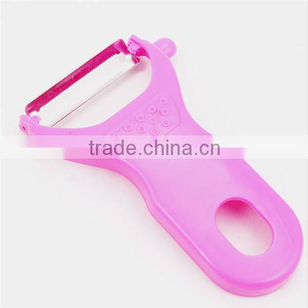 Different types of cucumber peeler