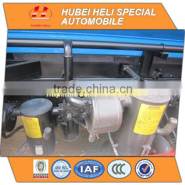 DONGFENG 4x2 6000L small vacuum sewage suction truck with vacuum pump 120hp