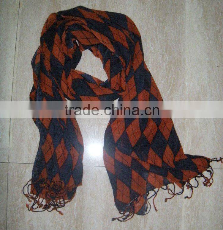 New Beautiful Flower With Dot Print Wool Shawls&scarfs/Fashion 2013