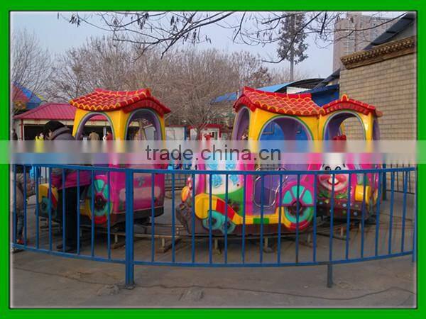 Electric track train with customized track electric kiddie train for sale