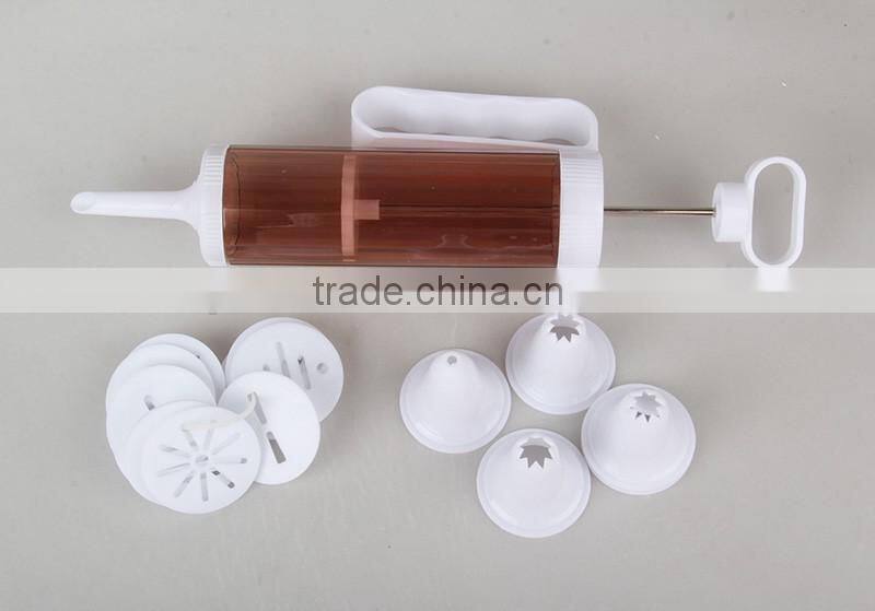 2016 NEW hot sale wholesale Piping Rob Suit Plastic Cake Decorating Tips Pen for Fondant Icing for make cake