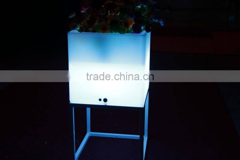 led luminous large plastic planters, tall square planters, large square planters